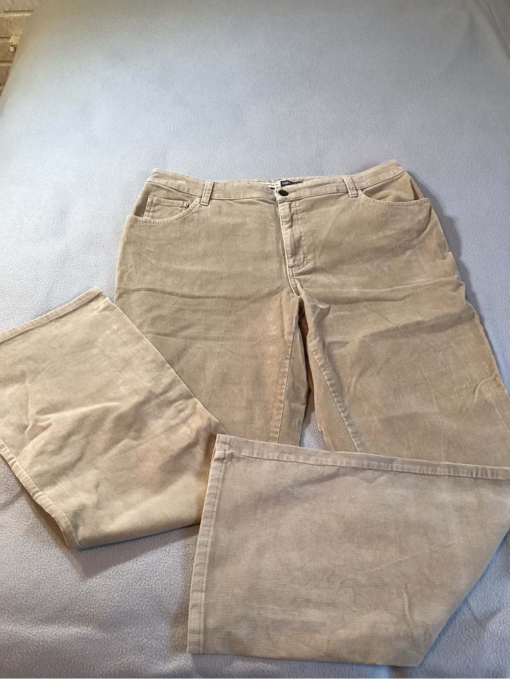 St. John’s Bay Tan Corduroy Pants Bootcut Leg Women’s 16 Stretch Minimalist Chic